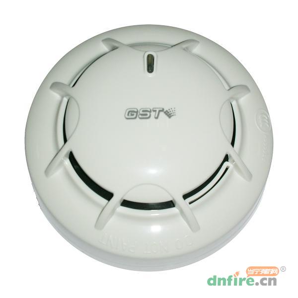DI-9102E点型光电感烟火灾探测器,海湾GST,涉外火灾探测器
