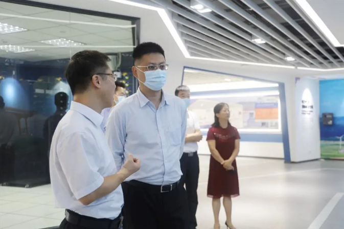 深圳市绿航星际太空科技研究院考察团到访泛海三江